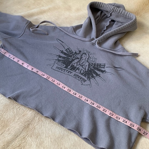INDUSTRY HORROR Crop Hooded Gray SWEATSHIRT - Picture 8 of 12